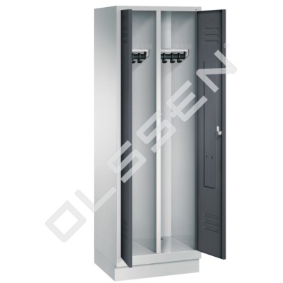 CLASSIC Clothes locker on base with 2 narrow compartments (1 person)
