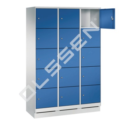 EVOLO Luxury 15-compartment locker with large compartments